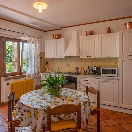 La Casa Di Monica E Luciano Stresa